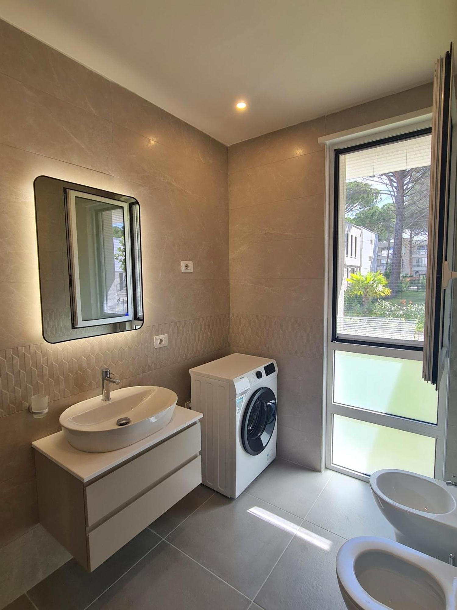 Apartament Gjiri I Lalzit - San Pietro - Savita Premium