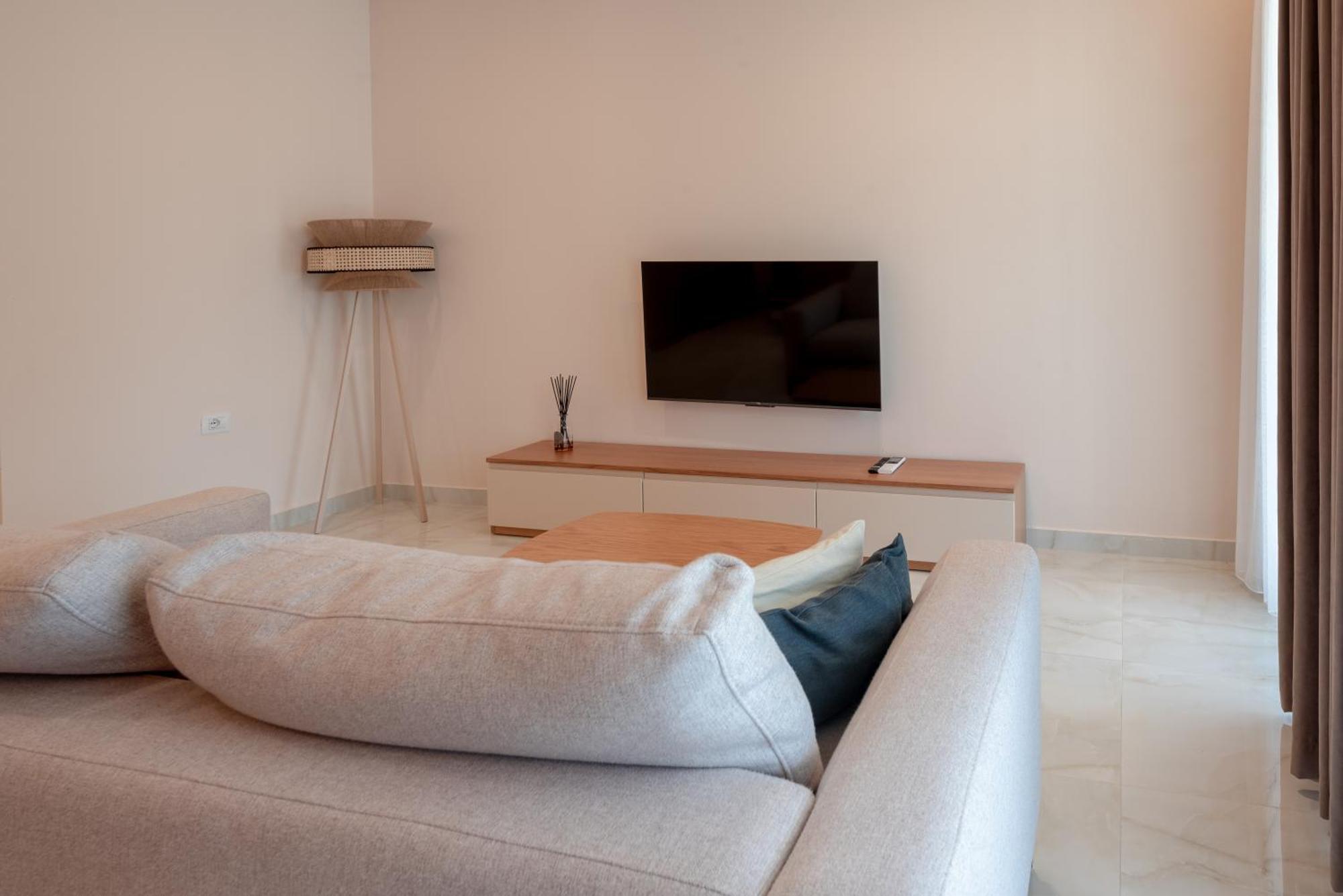 Gjiri I Lalzit - San Pietro - Savita Premium Apartamento *