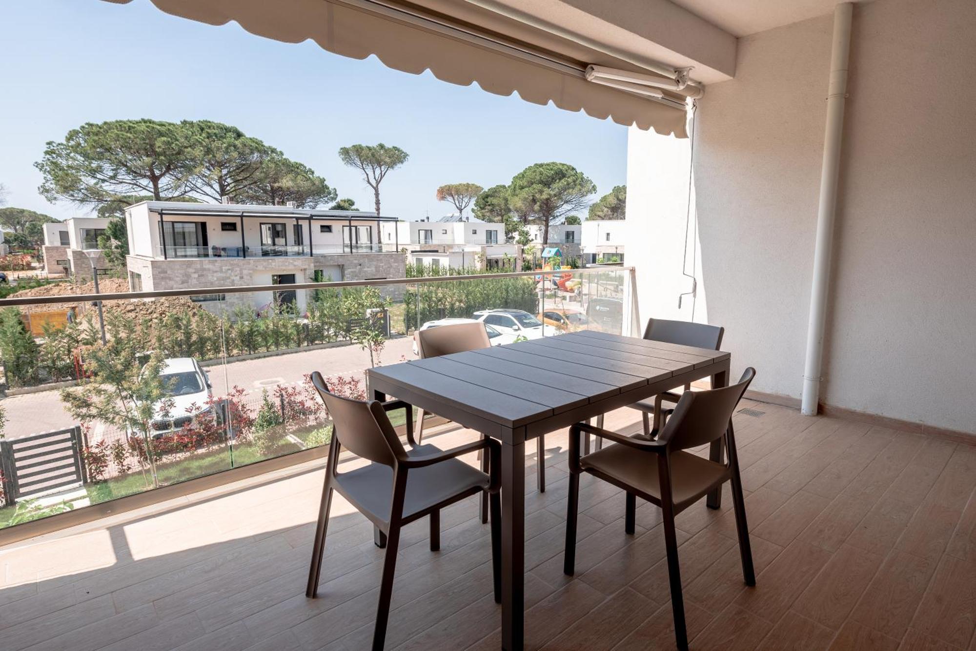 Gjiri I Lalzit - San Pietro - Savita Premium Apartament Durrës